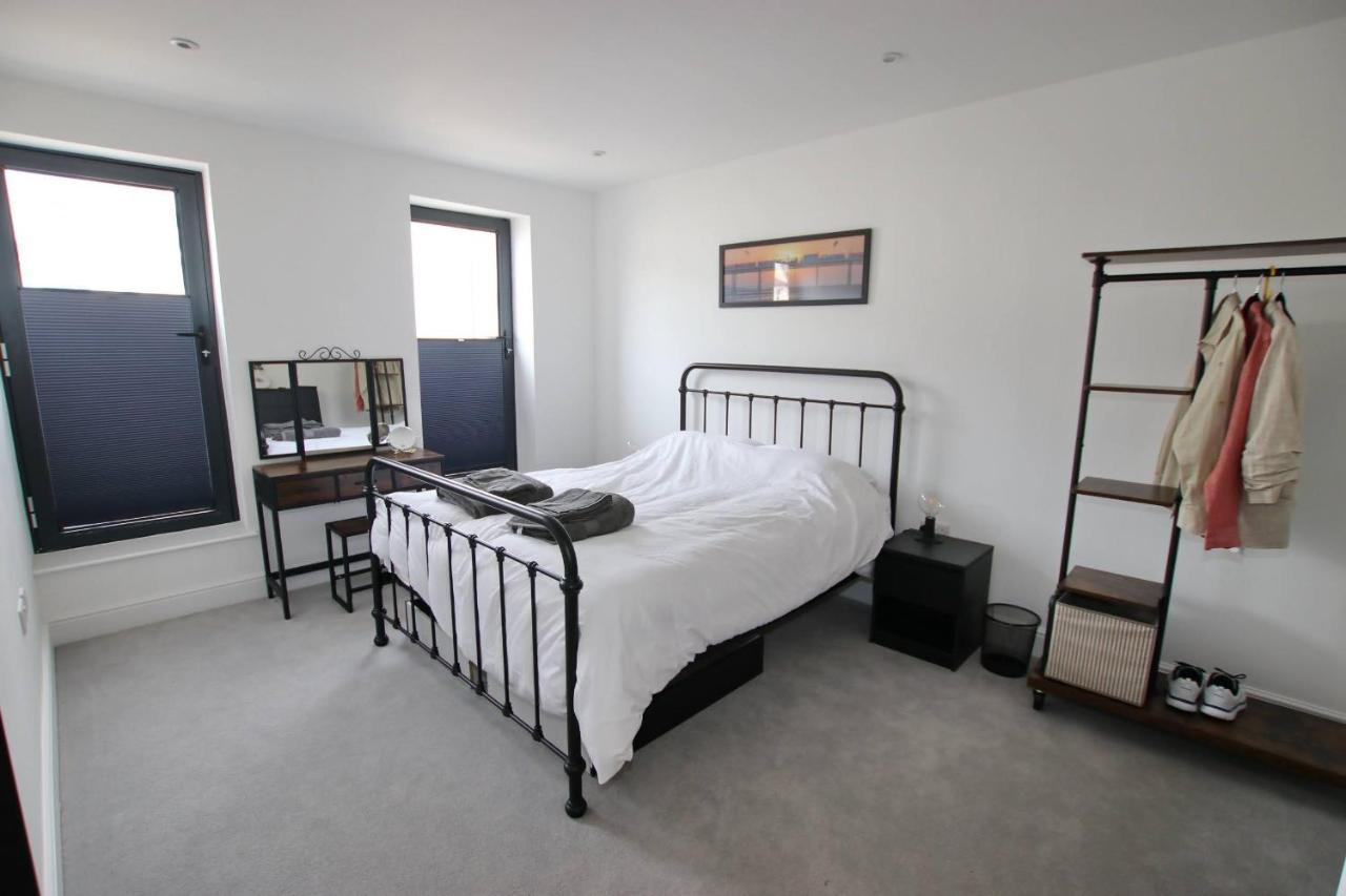 Modern Home For Small Groups By Stones Throw Apartments - Free Parking - Sea View Worthing Ngoại thất bức ảnh